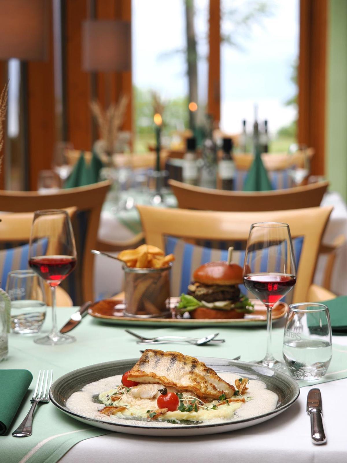 Forsthaus Langenberg Hotel Heringsdorf  Ngoại thất bức ảnh
